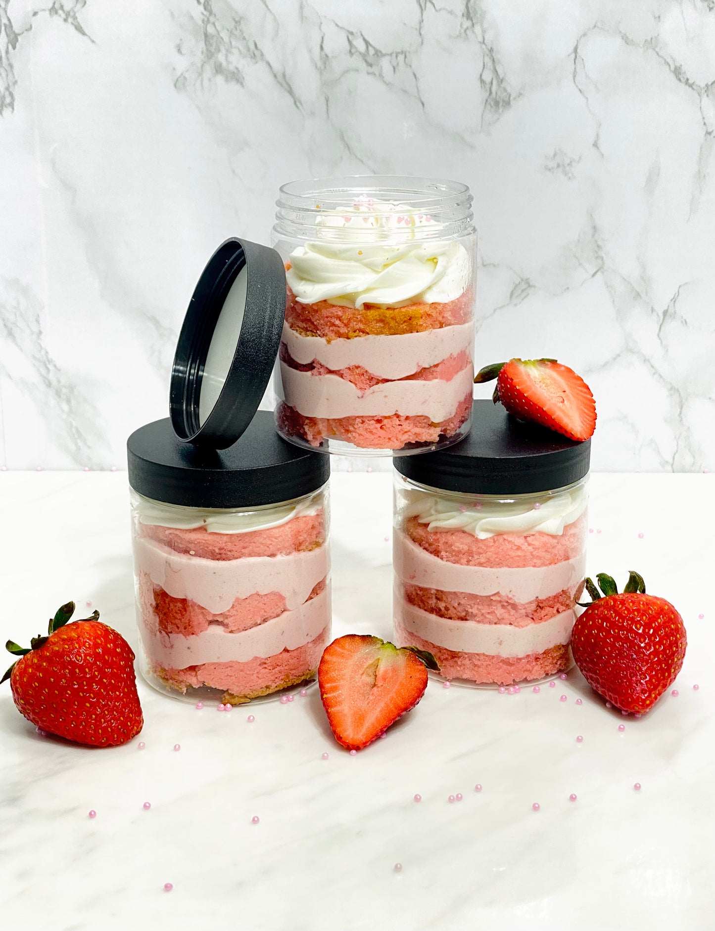 Cake Jar- Strawberry